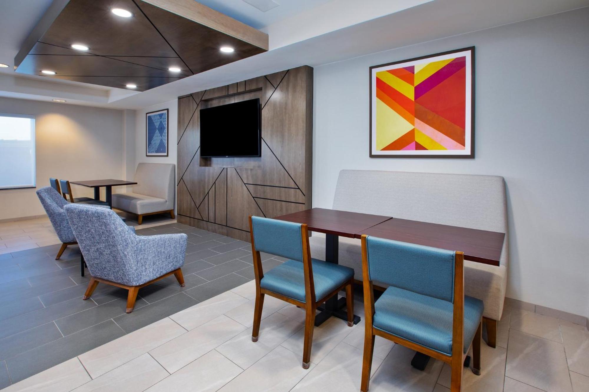 Holiday Inn Express Fremont By Ihg Exterior foto