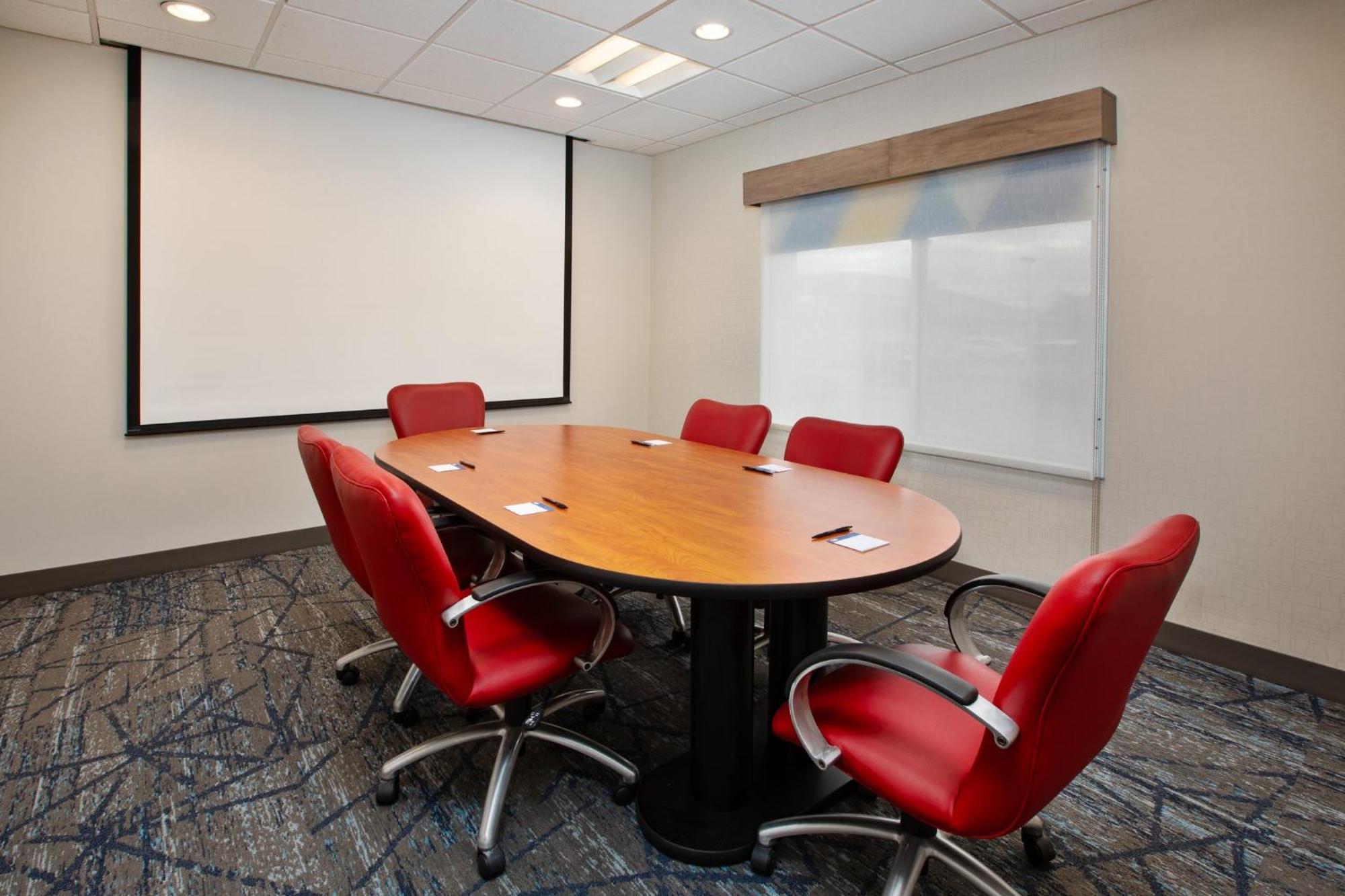Holiday Inn Express Fremont By Ihg Exterior foto