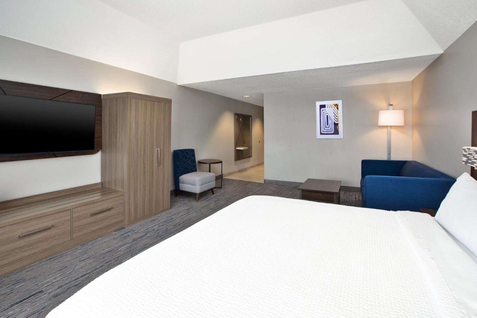Holiday Inn Express Fremont By Ihg Exterior foto