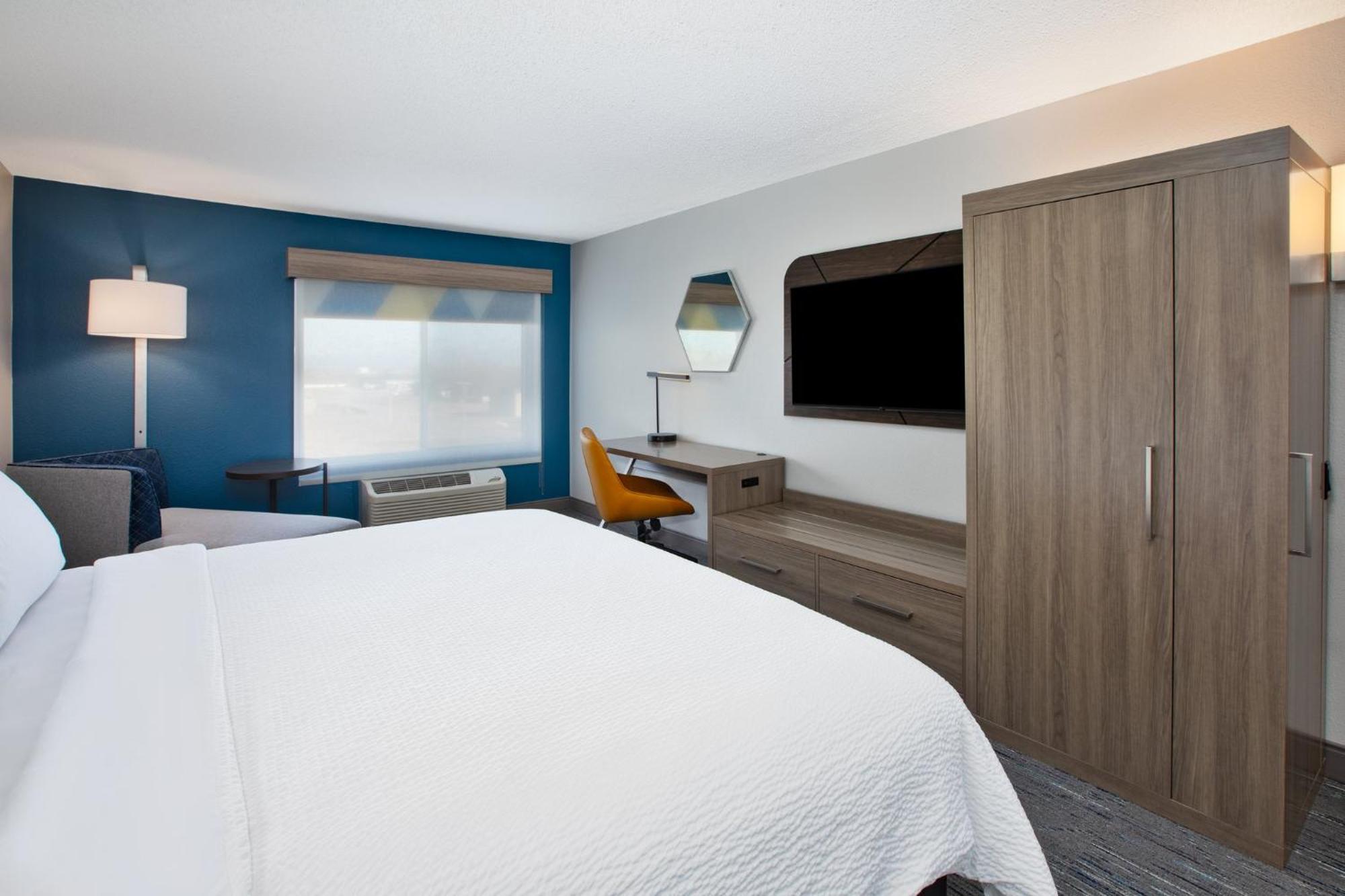 Holiday Inn Express Fremont By Ihg Exterior foto