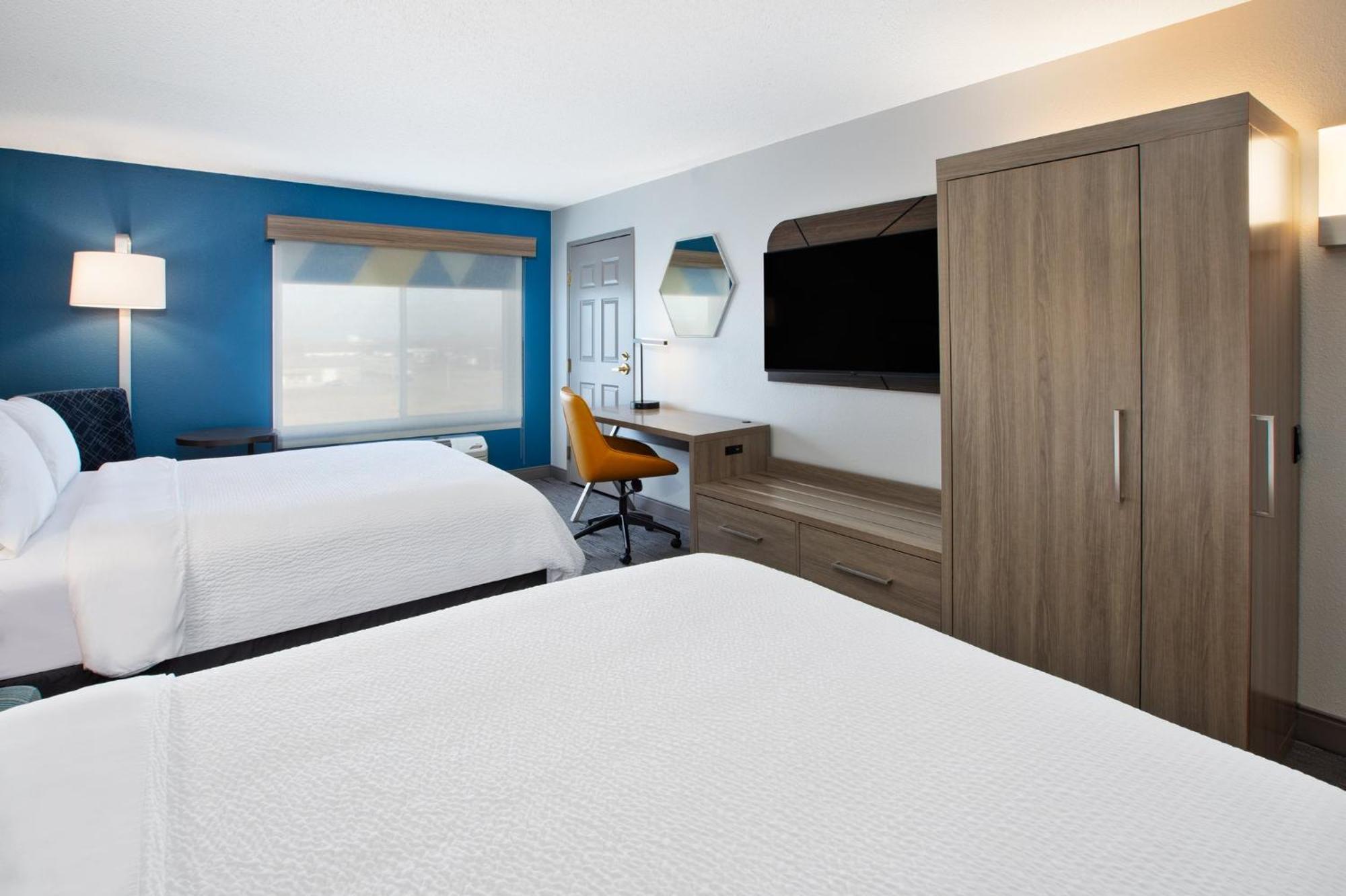 Holiday Inn Express Fremont By Ihg Exterior foto